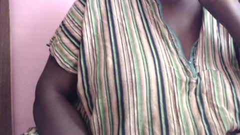 Snapshot of hornybigtitts chatting on 07/20/26, 11:34 monica zain online show from 07/20/26, 11:34