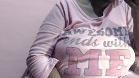 Snapshot of hornybigtitts chatting on 07/28/26, 08:01 monica zain online show from 07/28/26, 08:01