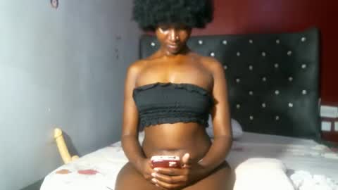 Snapshot of hornybitch204 chatting on 09/20/25, 11:11 Shiro online show from 09/20/25, 11:11