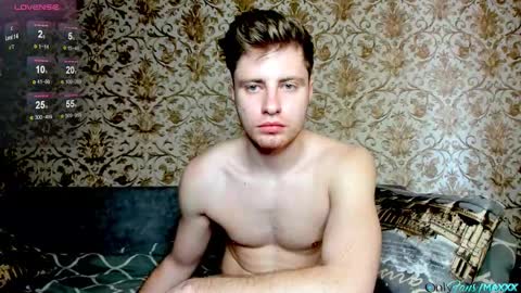 Snapshot of hornyblondieboyy chatting on 03/09/26, 08:18 Max online show from 03/09/26, 08:18