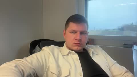 Snapshot of hornyboy95300 chatting on 01/02/25, 02:13 hornyboy95300 online show from 01/02/25, 02:13