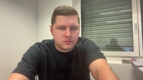 Snapshot of hornyboy95300 chatting on 01/08/25, 04:54 hornyboy95300 online show from 01/08/25, 04:54