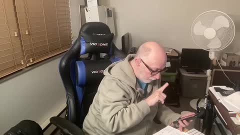 Brett online show from 01/20/25, 04:54