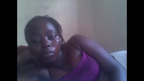 hornygal001 online show from 12/07/24, 06:32