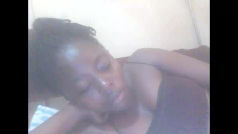 Snapshot of hornygal001 chatting on 11/10/25, 04:44 hornygal001 online show from 11/10/25, 04:44