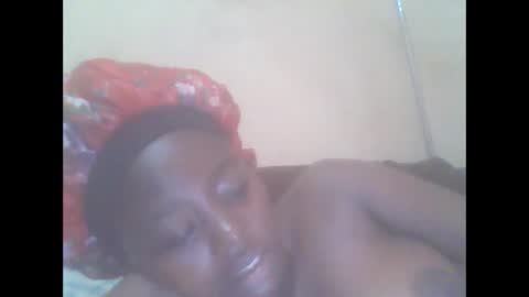 Snapshot of hornygal001 chatting on 11/13/25, 10:36 hornygal001 online show from 11/13/25, 10:36