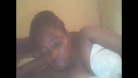 Snapshot of hornygal001 chatting on 12/02/25, 05:13 hornygal001 online show from 12/02/25, 05:13