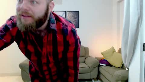 Harry online show from 09/30/25, 01:43