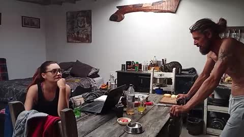 Snapshot of hornyhippies0080 chatting on 10/07/25, 02:47 Nix D online show from 10/07/25, 02:47