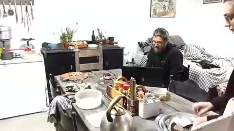 Snapshot of hornyhippies0080 chatting on 10/17/25, 04:20 Nix D online show from 10/17/25, 04:20