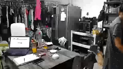 Snapshot of hornyhippies0080 chatting on 10/21/25, 04:30 Nix D online show from 10/21/25, 04:30