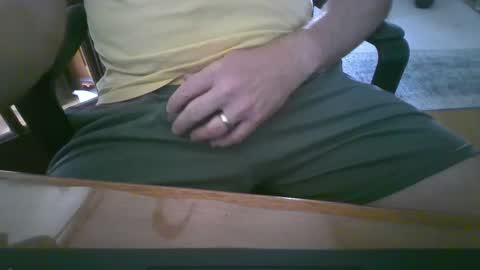 Snapshot of hornyhubby1001 chatting on 09/26/25, 01:48 hornyhubby1001 online show from 09/26/25, 01:48