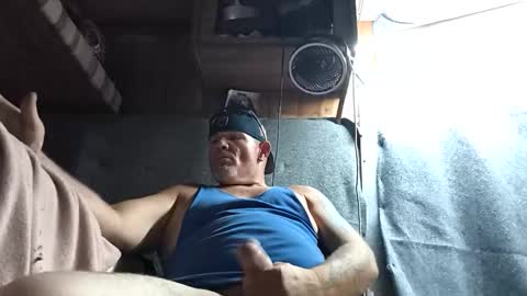 hornyhungwhiteboy4u269 online show from 06/04/26, 12:05
