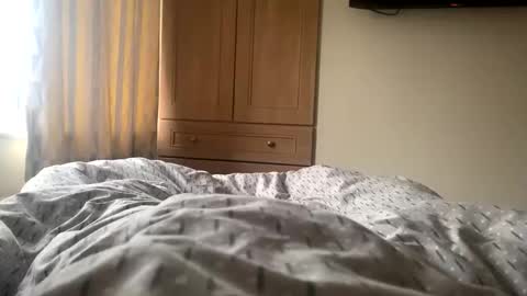 Snapshot of hornyian91 chatting on 11/15/25, 09:17 Liverpool lad online show from 11/15/25, 09:17