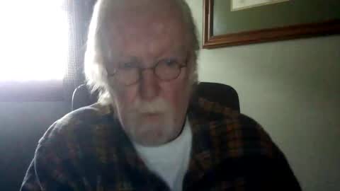 Snapshot of hornyinohio9 chatting on 04/17/26, 12:19 HornyInOhio9 online show from 04/17/26, 12:19
