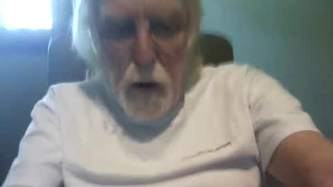 Snapshot of hornyinohio9 chatting on 05/15/26, 04:14 HornyInOhio9 online show from 05/15/26, 04:14