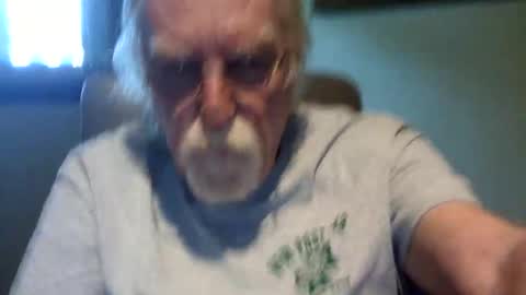 Snapshot of hornyinohio9 chatting on 05/18/26, 11:38 HornyInOhio9 online show from 05/18/26, 11:38