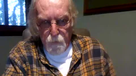 Snapshot of hornyinohio9 chatting on 05/23/26, 12:42 HornyInOhio9 online show from 05/23/26, 12:42