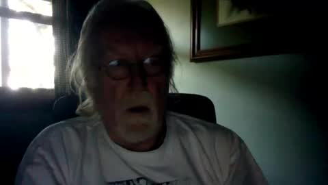 Snapshot of hornyinohio9 chatting on 06/08/26, 11:32 HornyInOhio9 online show from 06/08/26, 11:32