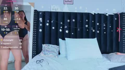 Snapshot of hornylatimommy chatting on 12/15/25, 07:29 Natasha online show from 12/15/25, 07:29