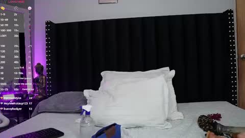 Natasha  online show from 07/26/26, 08:05