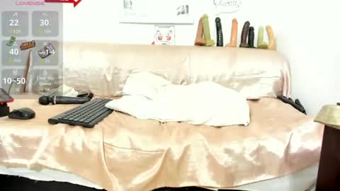 Mariu online show from 06/29/26, 10:59
