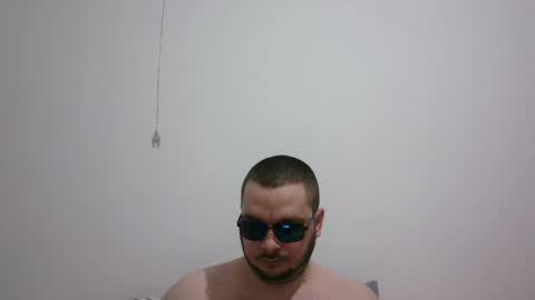 Snapshot of hornymonkey991 chatting on 03/31/26, 07:03 hornymonkey991 online show from 03/31/26, 07:03