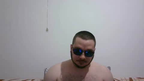 Snapshot of hornymonkey991 chatting on 04/19/26, 06:07 hornymonkey991 online show from 04/19/26, 06:07