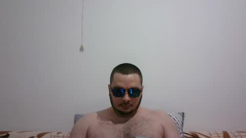 Snapshot of hornymonkey991 chatting on 04/21/26, 05:28 hornymonkey991 online show from 04/21/26, 05:28