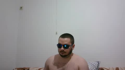 Snapshot of hornymonkey991 chatting on 04/27/26, 06:06 hornymonkey991 online show from 04/27/26, 06:06