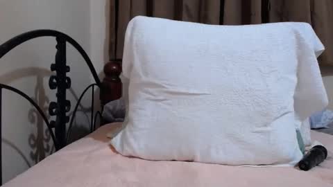 Tyla online show from 12/22/24, 03:11