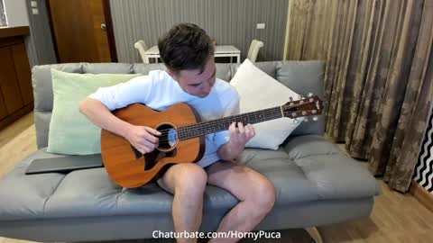 Snapshot of hornypuca chatting on 10/05/25, 04:27 Puca Tam online show from 10/05/25, 04:27