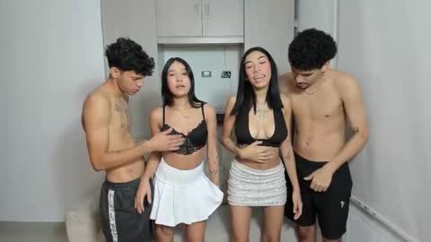 Snapshot of hornyshow_tv chatting on 12/01/25, 12:48 CLOE LONG BLACK HAIR - HARPPER BROWN HAIR online show from 12/01/25, 12:48