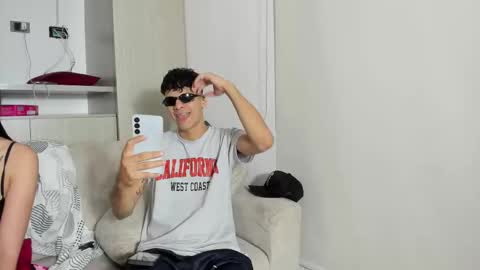 Snapshot of hornyshow_tv chatting on 12/15/25, 11:53 CLOE LONG BLACK HAIR - HARPPER BROWN HAIR online show from 12/15/25, 11:53