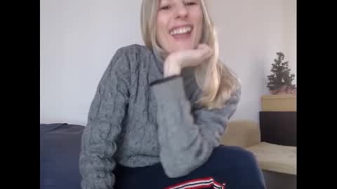 Hornyssima online show from 02/02/25, 03:49