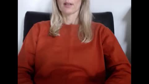 Hornyssima online show from 10/23/25, 08:13