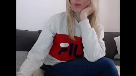 Hornyssima online show from 05/17/26, 02:24