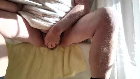 Snapshot of hornythumb chatting on 01/07/25, 06:45 HornyThumb online show from 01/07/25, 06:45