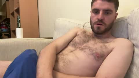 Snapshot of hornytom27 chatting on 12/15/24, 07:42 Horny247 online show from 12/15/24, 07:42