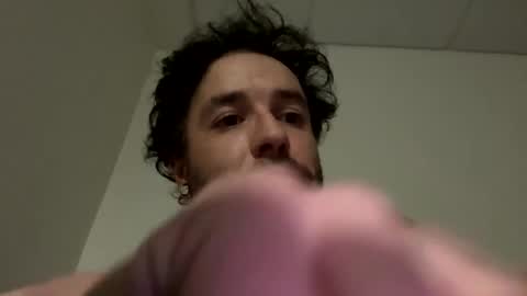 Snapshot of hornytony8 chatting on 12/18/25, 07:36 HornyTony online show from 12/18/25, 07:36