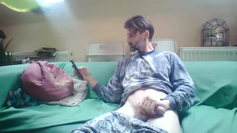Snapshot of hornyvoya chatting on 10/22/25, 09:31 hornyvoya online show from 10/22/25, 09:31