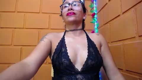 Agatha online show from 12/25/24, 02:46