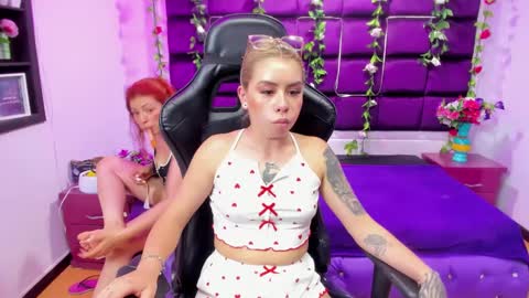 hornyy mom online show from 12/11/24, 06:09