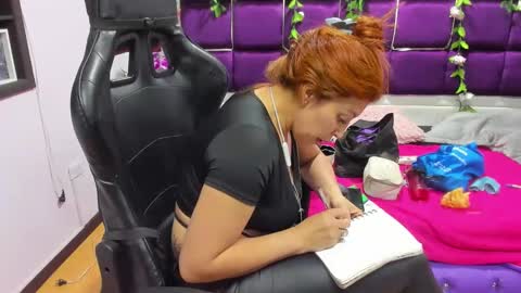hornyy mom online show from 12/20/24, 08:01