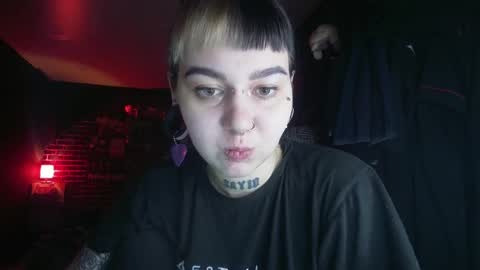 Snapshot of horror_circus chatting on 12/09/24, 03:18 Messalina Horror online show from 12/09/24, 03:18