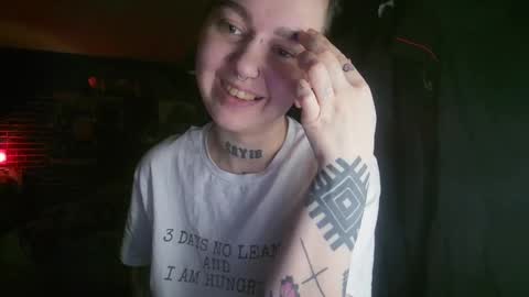 Snapshot of horror_circus chatting on 02/04/25, 04:48 Messalina Horror online show from 02/04/25, 04:48