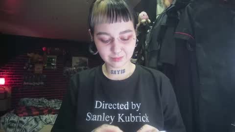 Snapshot of horror_circus chatting on 02/11/25, 12:59 Messalina Horror online show from 02/11/25, 12:59