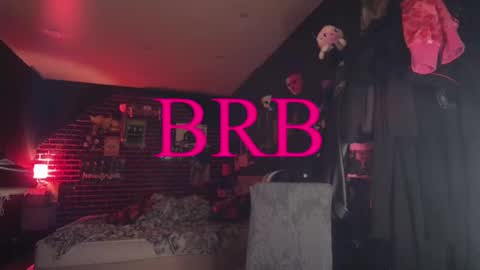 Snapshot of horror_circus chatting on 02/22/25, 02:17 Messalina Horror online show from 02/22/25, 02:17