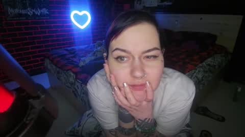 Snapshot of horror_circus chatting on 09/17/25, 08:10 Messalina Horror online show from 09/17/25, 08:10