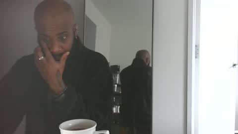 Snapshot of horus00 chatting on 01/19/25, 12:50 Horus00 online show from 01/19/25, 12:50